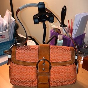 Small shoulder purse